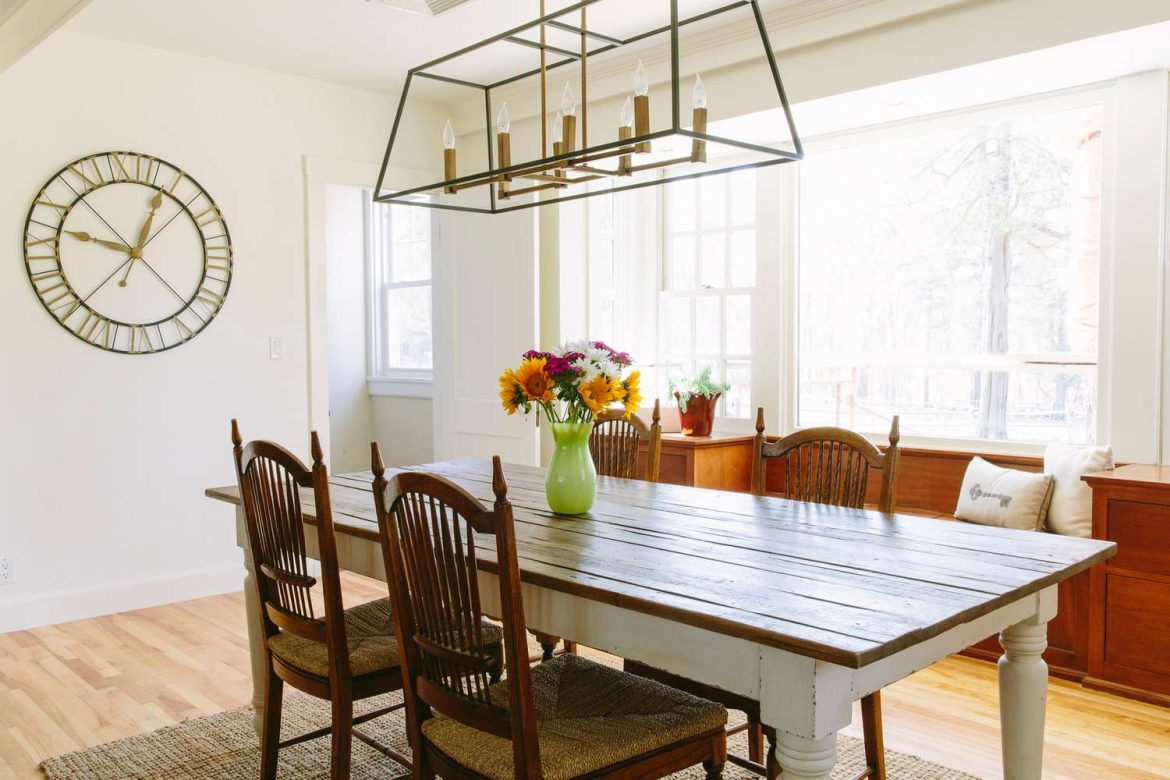 Farmhouse Dining Room Lights to Enhance the Look  Farmhouse Dining Room Lights to Enhance the Look